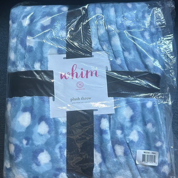 NWT Whim by Martha Stewart Collection Cheetah Printed Plush 50X60 Throw - Picture 2 of 6